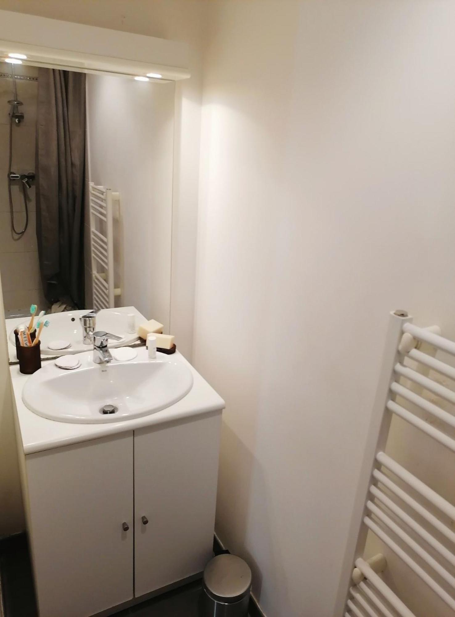 شقة مارسيليا  في Pied-A-Terre Cosy Pour Escale Marseillaise المظهر الخارجي الصورة